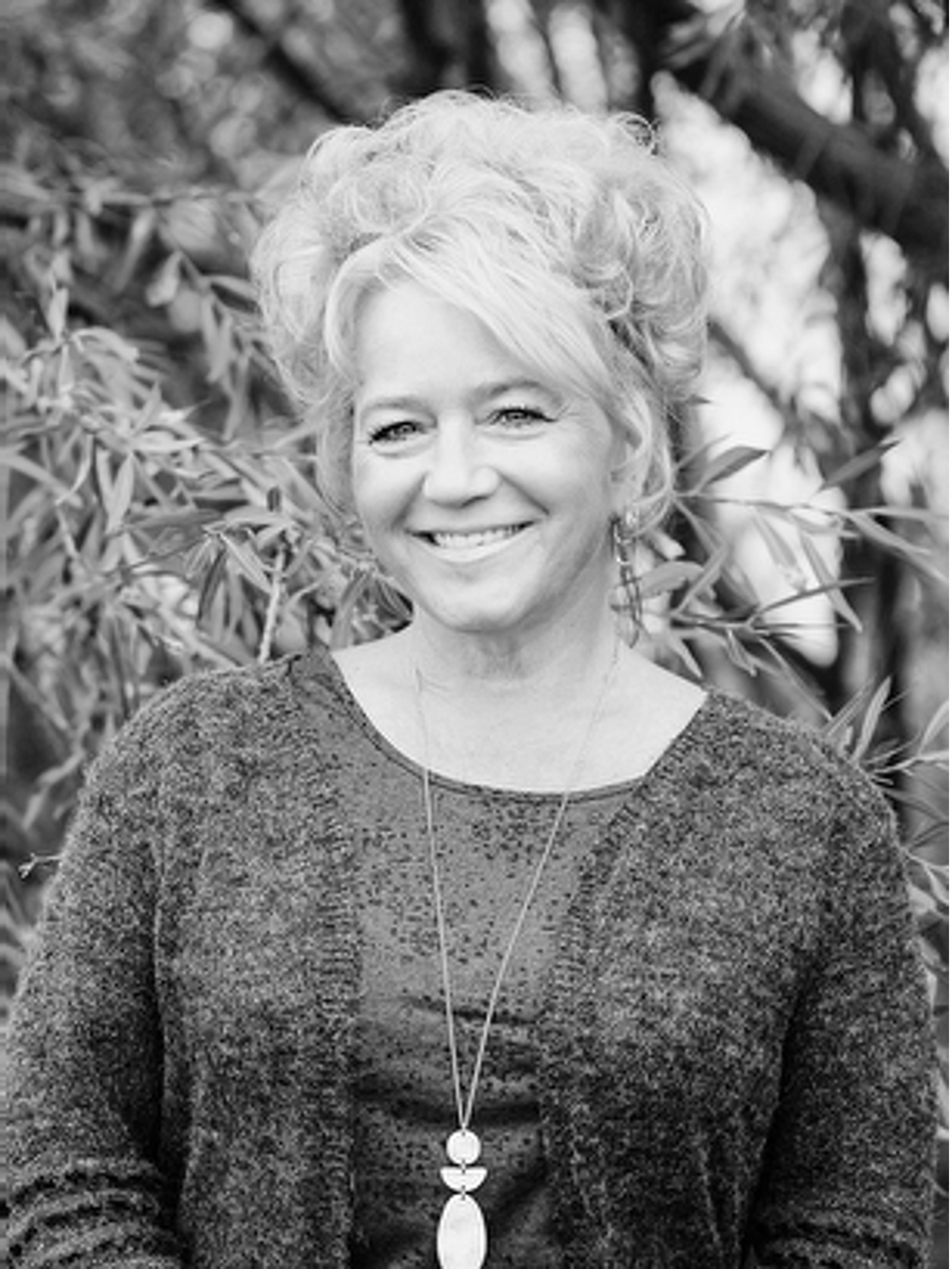 Ellen's Selling / Ellen Dreger Newman Ellen's Selling / Ellen Dreger Newman