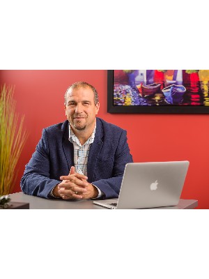 Nick Vinicombe